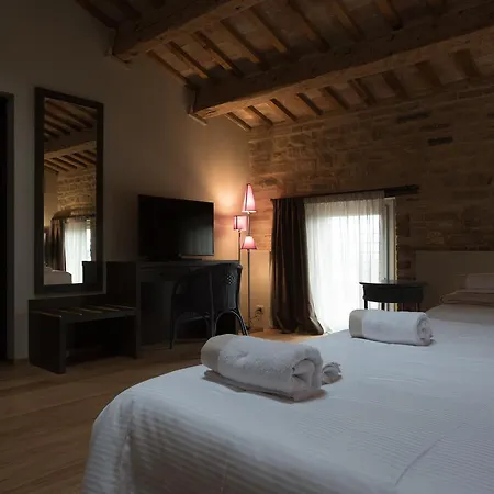 Villa Anitori Prestige Relais & Spa Loro Piceno Buitenkant foto
